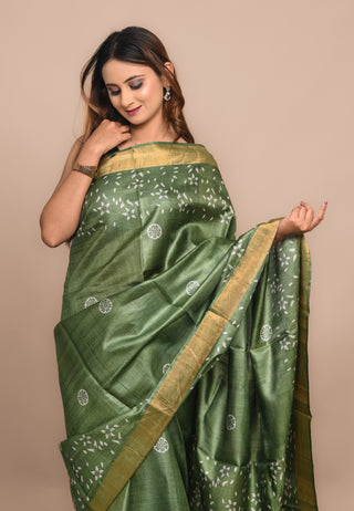 Kosakari "Vaidehi" Leaf Green Pure Kosa Silk Saree with Hand Block Printed Buti Motifs & Gold Border